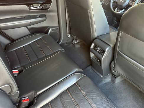 Used 2024 Honda CR-V Sport Touring image 34