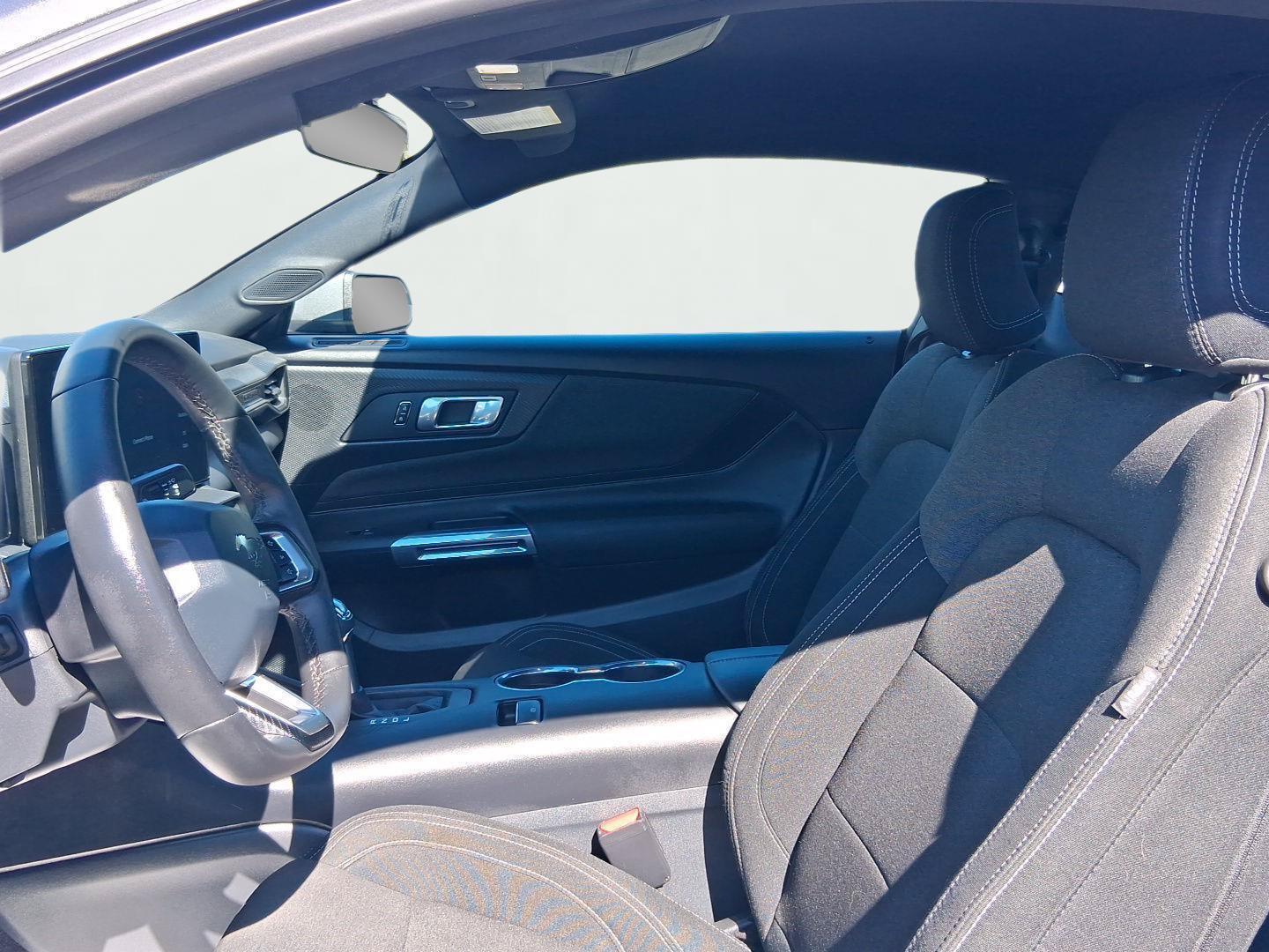 Used 2026 Ford Mustang Coupe RWD image 10