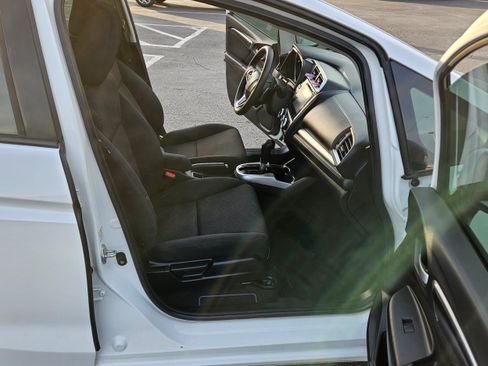 Used 2015 Honda Fit EX image 23