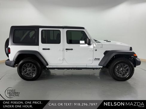 Used 2024 Jeep Wrangler Unlimited Sport AWD/4WD image 5