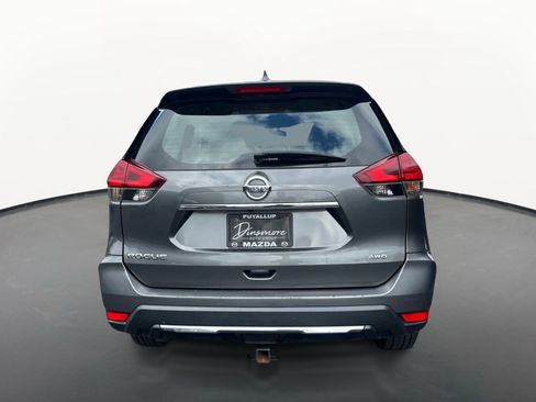 Used 2017 Nissan Rogue S AWD/4WD image 4