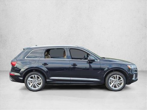 Used 2021 Audi Q7 2.0T Premium Plus w/ Executive Package AWD/4WD image 4