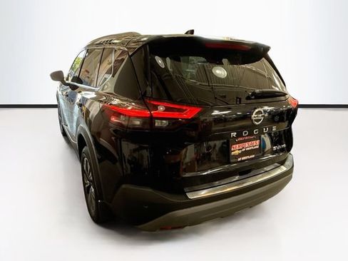 Used 2021 Nissan Rogue SV w/ Premium Package AWD/4WD image 8