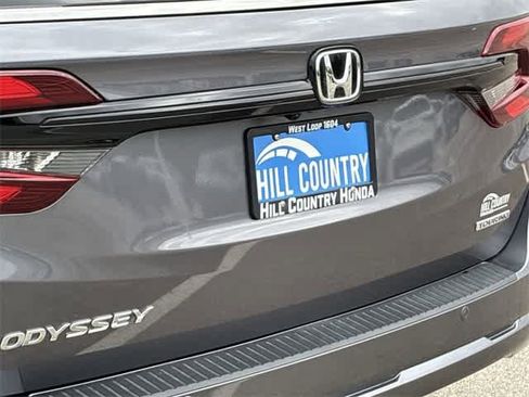 Certified 2026 Honda Odyssey Touring image 20