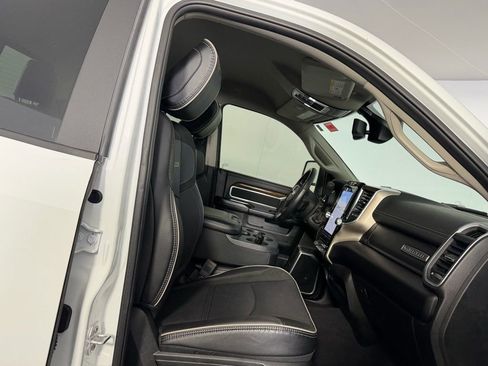 Certified 2024 RAM 2500 Laramie image 31