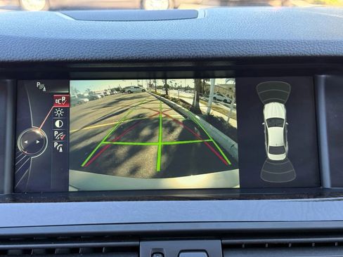 Used 2013 BMW 528i Sedan image 21