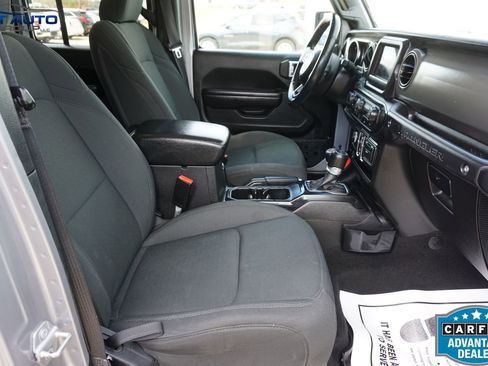 Used 2021 Jeep Wrangler Unlimited Sport AWD/4WD image 23