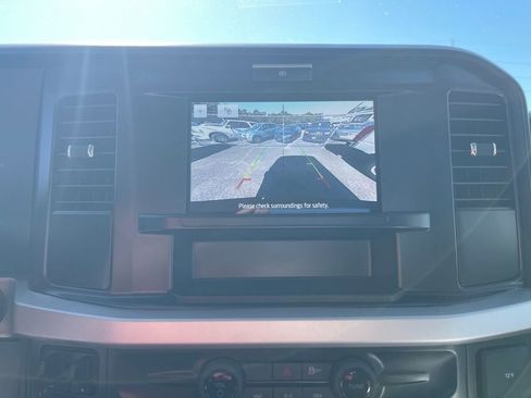 New 2026 Ford F250 XL w/ XL Chrome Package image 4