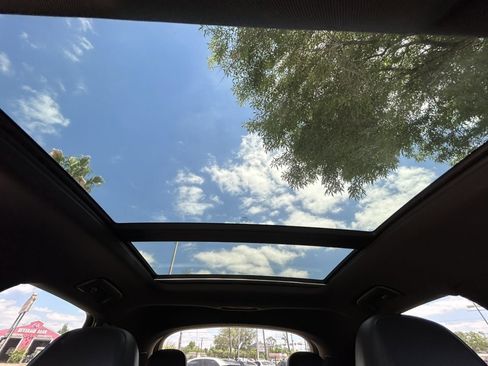 Used 2017 Audi Q3 2.0T Premium w/ Convenience Package image 28