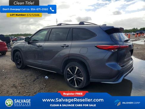 Used 2021 Toyota Highlander XSE FWD image 3