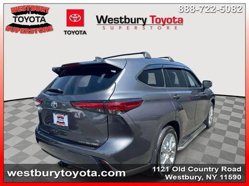 Used 2023 Toyota Highlander Limited AWD/4WD image 7