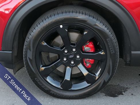 Used 2023 Ford Explorer ST w/ Equipment Group 401A image 11