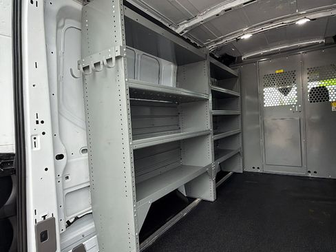 Used 2023 Ford Transit 150 Medium Roof RWD image 15
