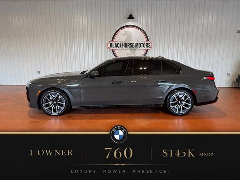 Used 2023 BMW 760i xDrive AWD/4WD image 1