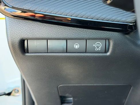 New 2026 Nissan Kicks SR w/ Cold Weather Package FWD image 12