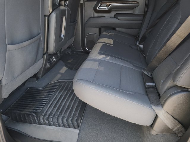 Used 2026 GMC Sierra 1500 SLE w/ Preferred Package RWD image 11