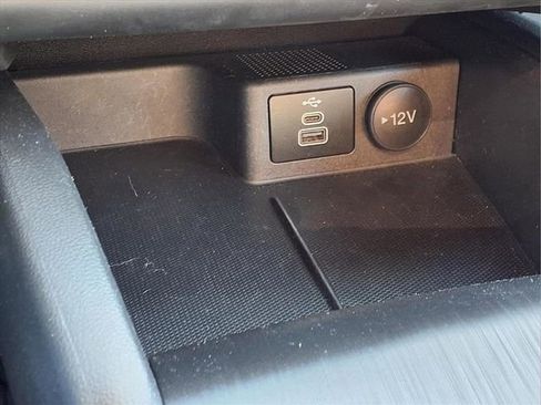 Used 2024 Ford Escape ST-Line image 12
