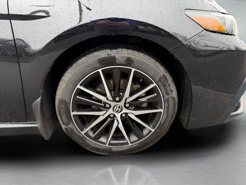 Used 2023 Toyota Camry SE w/ Audio Upgrade Package FWD image 28