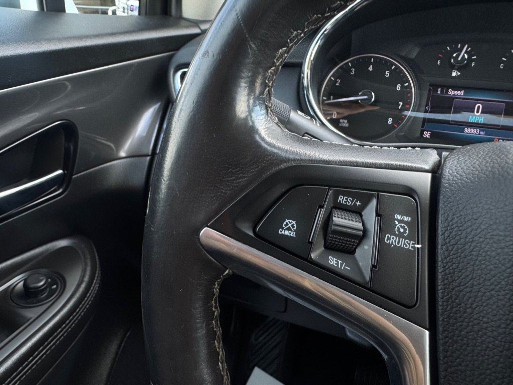 Used 2020 Buick Encore Preferred FWD image 12