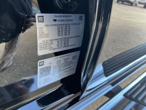 Used 2021 GMC Sierra 1500 SLT w/ SLT Premium Package image 34