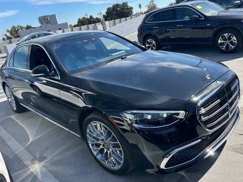 Used 2025 Mercedes-Benz S 580 4MATIC Sedan image 11