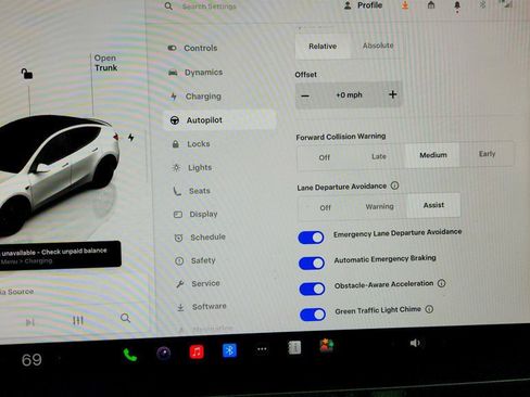 Used 2025 Tesla Model Y Performance image 20