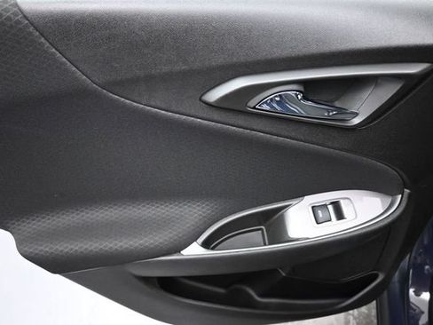 Used 2025 Chevrolet Malibu LT FWD image 20