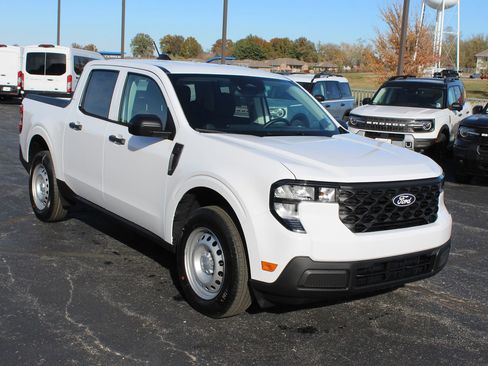 New 2025 Ford Maverick XL w/ Equipment Group 102A image 7