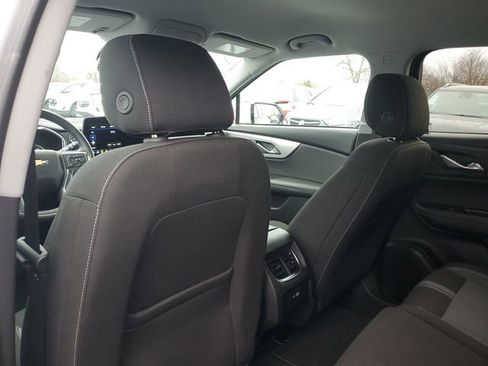 Certified 2024 Chevrolet Blazer LT w/ Convenience Package image 10