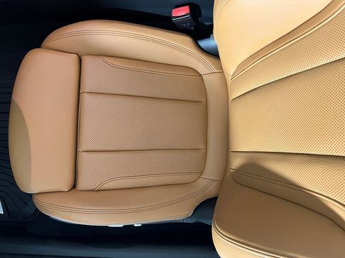 Certified 2023 BMW 430i Convertible w/ Premium Package image 24