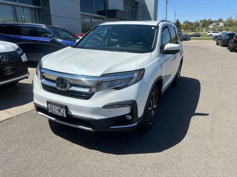 Used 2022 Honda Pilot Touring image 2