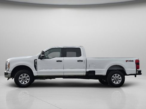 Used 2023 Ford F350 XLT image 19