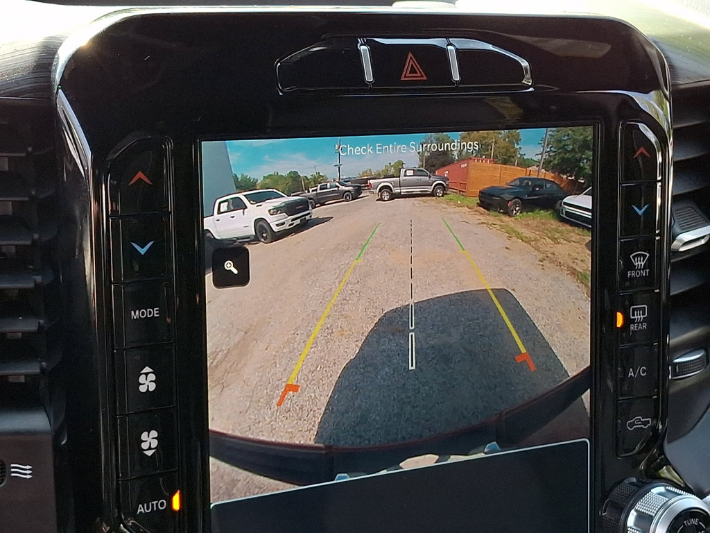 Used 2023 RAM 1500 Laramie AWD/4WD image 27