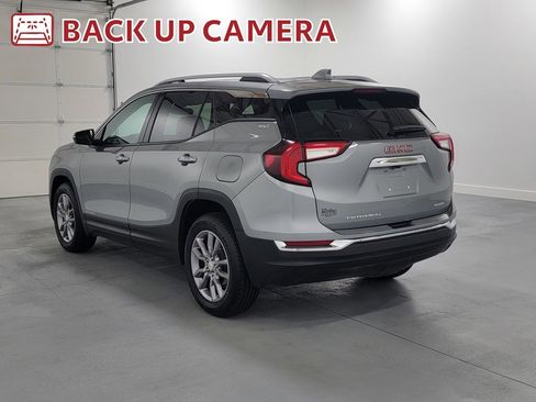 Used 2024 GMC Terrain SLT image 7