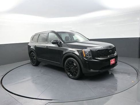 Used 2021 Kia Telluride EX w/ EX Premium Package AWD/4WD image 22