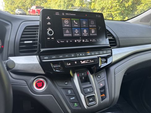 Used 2025 Honda Odyssey EX-L image 21