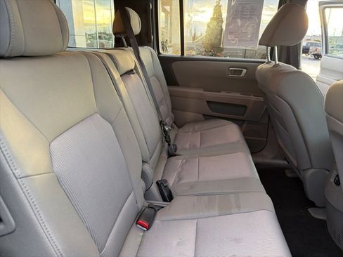 Used 2011 Honda Pilot EX image 25