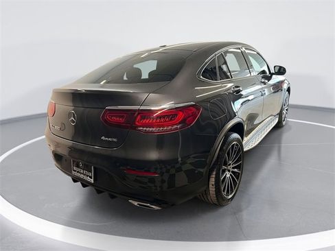 Certified 2022 Mercedes-Benz GLC 300 4MATIC Coupe image 4