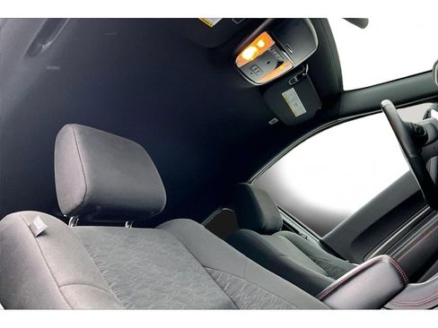 Certified 2025 Dodge Durango GT image 19