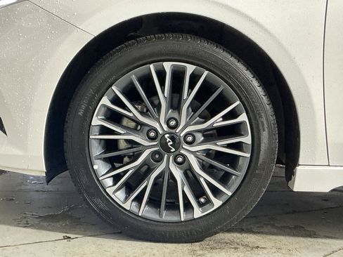 Used 2023 Kia Forte GT-Line FWD image 13