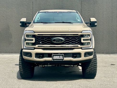 New 2026 Ford F250 Lariat w/ Black Appearance Package AWD/4WD image 9