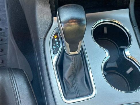 Used 2021 Jeep Grand Cherokee Limited image 24