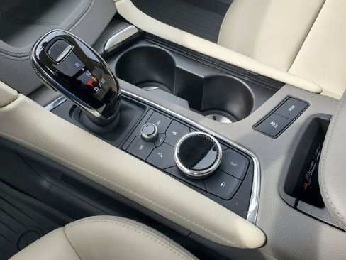 Used 2023 Cadillac XT5 Premium Luxury w/ LPO, Floor Liner Package image 31