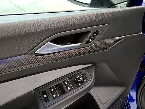 Used 2025 Volkswagen Golf R Black Edition image 23
