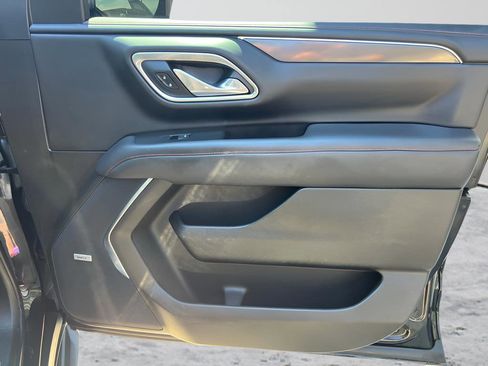 Used 2021 Chevrolet Tahoe RST image 32