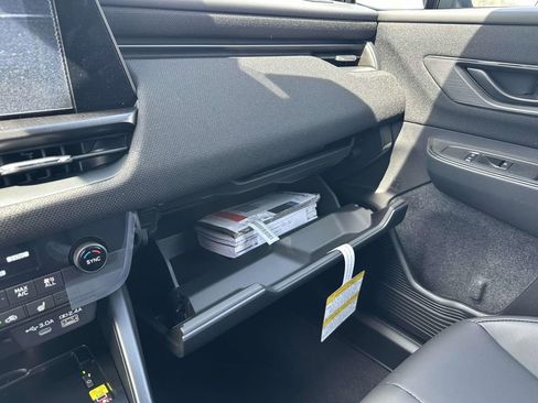 New 2026 Subaru Outback Premium AWD/4WD image 17