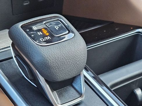 New 2026 Nissan Pathfinder Platinum AWD/4WD image 21