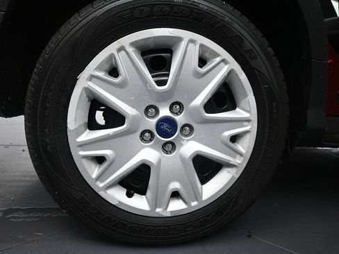 Used 2016 Ford Escape S FWD image 33