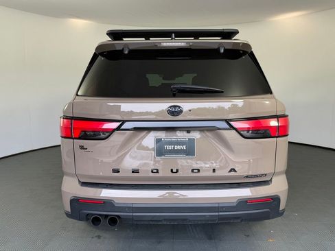 Used 2025 Toyota Sequoia 4WD image 6