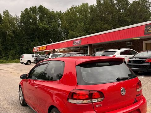 Used 2010 Volkswagen GTI 2-Door FWD image 3